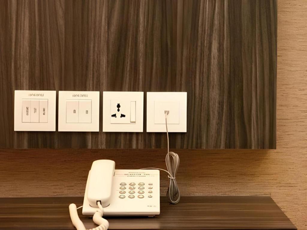 Starz Hotel Kluang Bagian luar foto