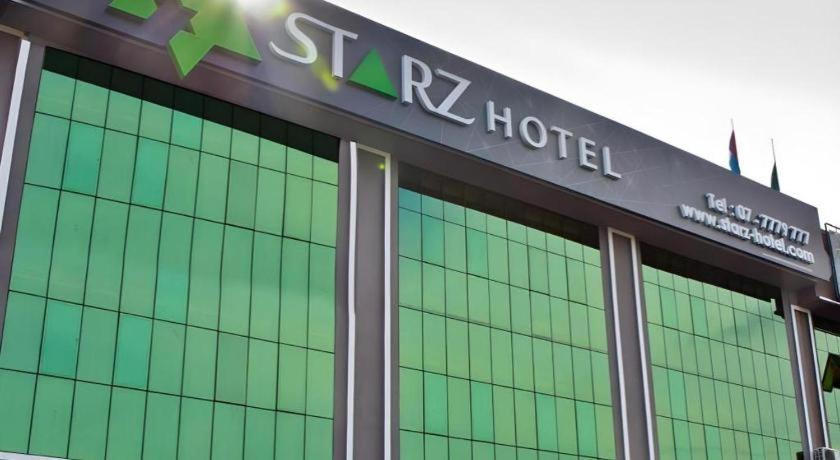 Starz Hotel Kluang Bagian luar foto